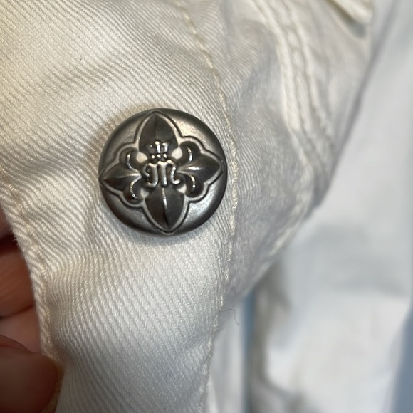 Miss Me White Crop Jean Jacket- EUC - Picture 10 of 15